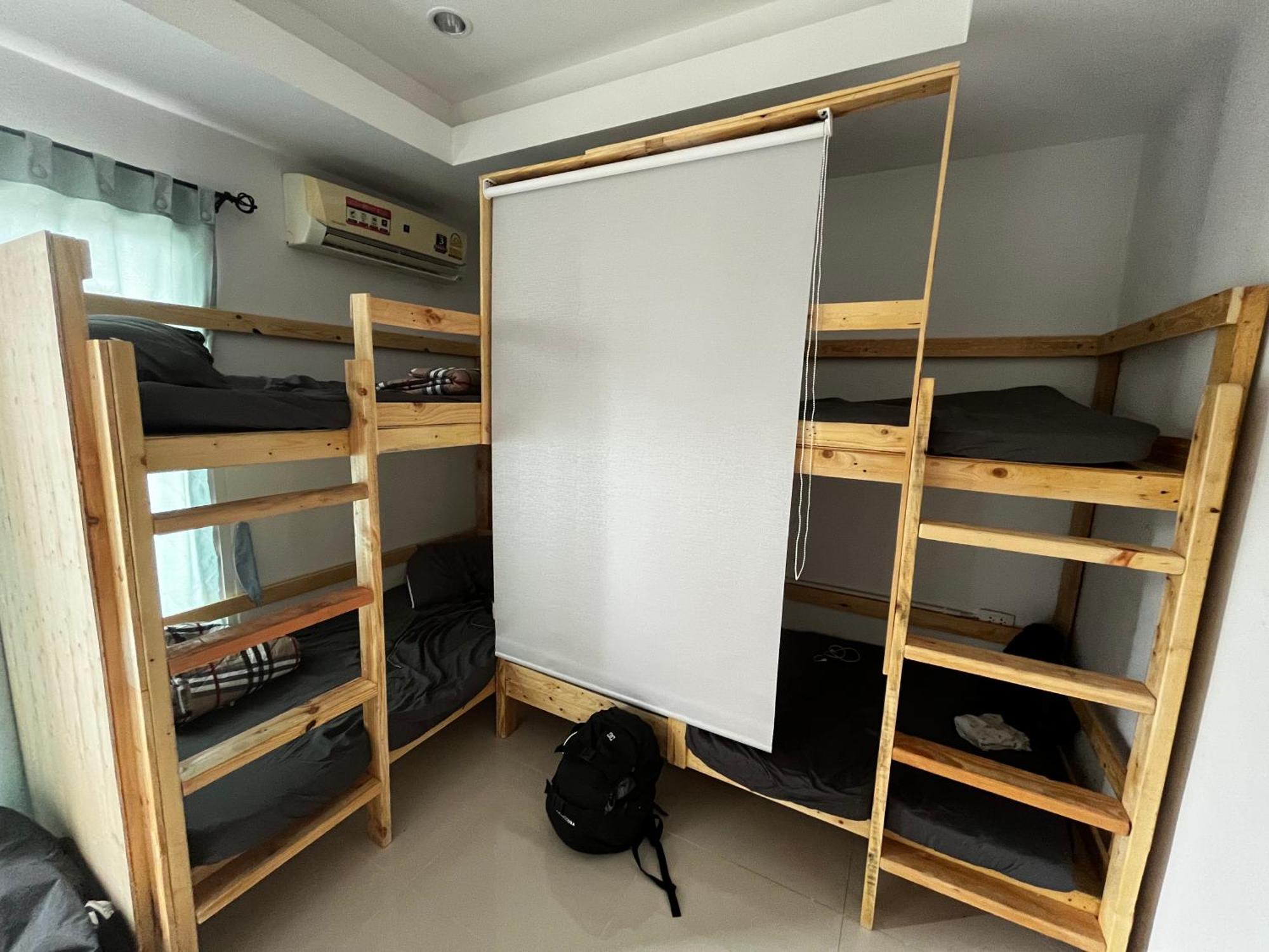 The European House Pattaya Bed and Breakfast Buitenkant foto