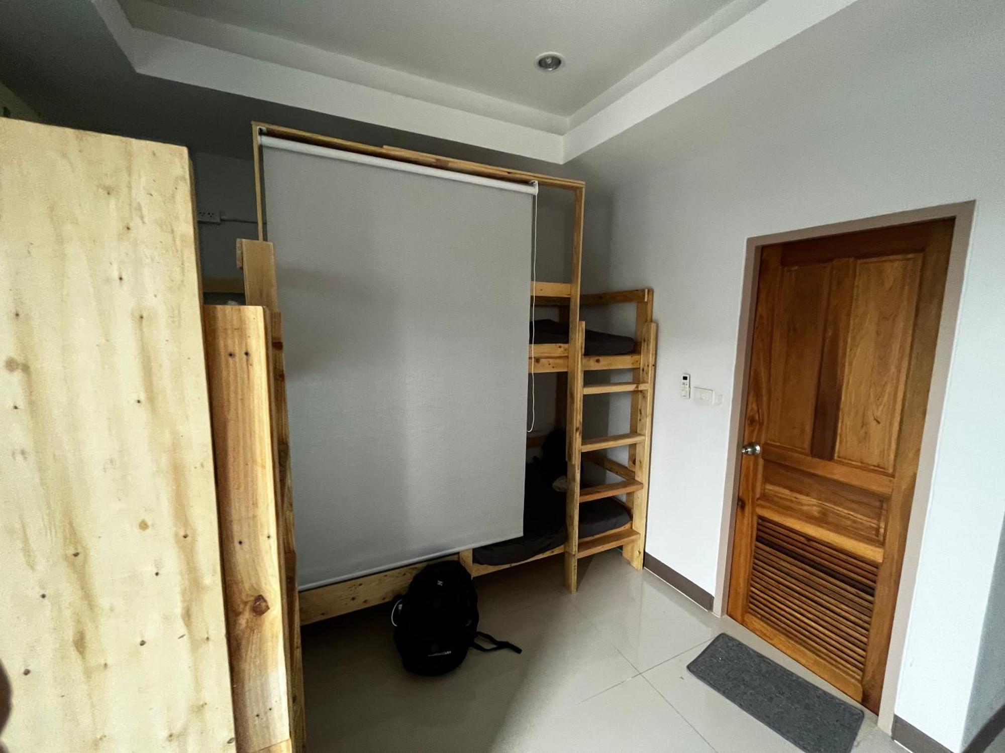 The European House Pattaya Bed and Breakfast Buitenkant foto